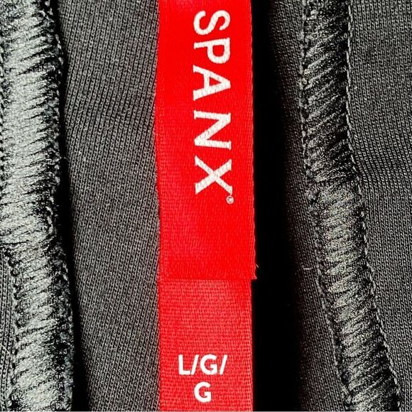 SPANX Ponte Slim Straight Pants in Dark Black Women’s L - Picture 9 of 11